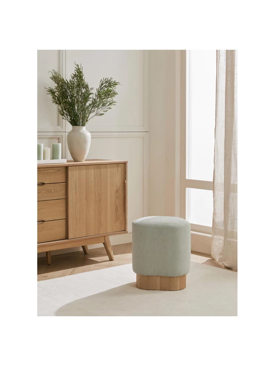 Westwing Collection Bouclé-Hocker Yves in Matcha-Grün, B 43 x H 47 cm 2 Westwing Collection Bouclé-Hocker Yves in Matcha-Grün, B 43 x H 47 cm – Bild 2