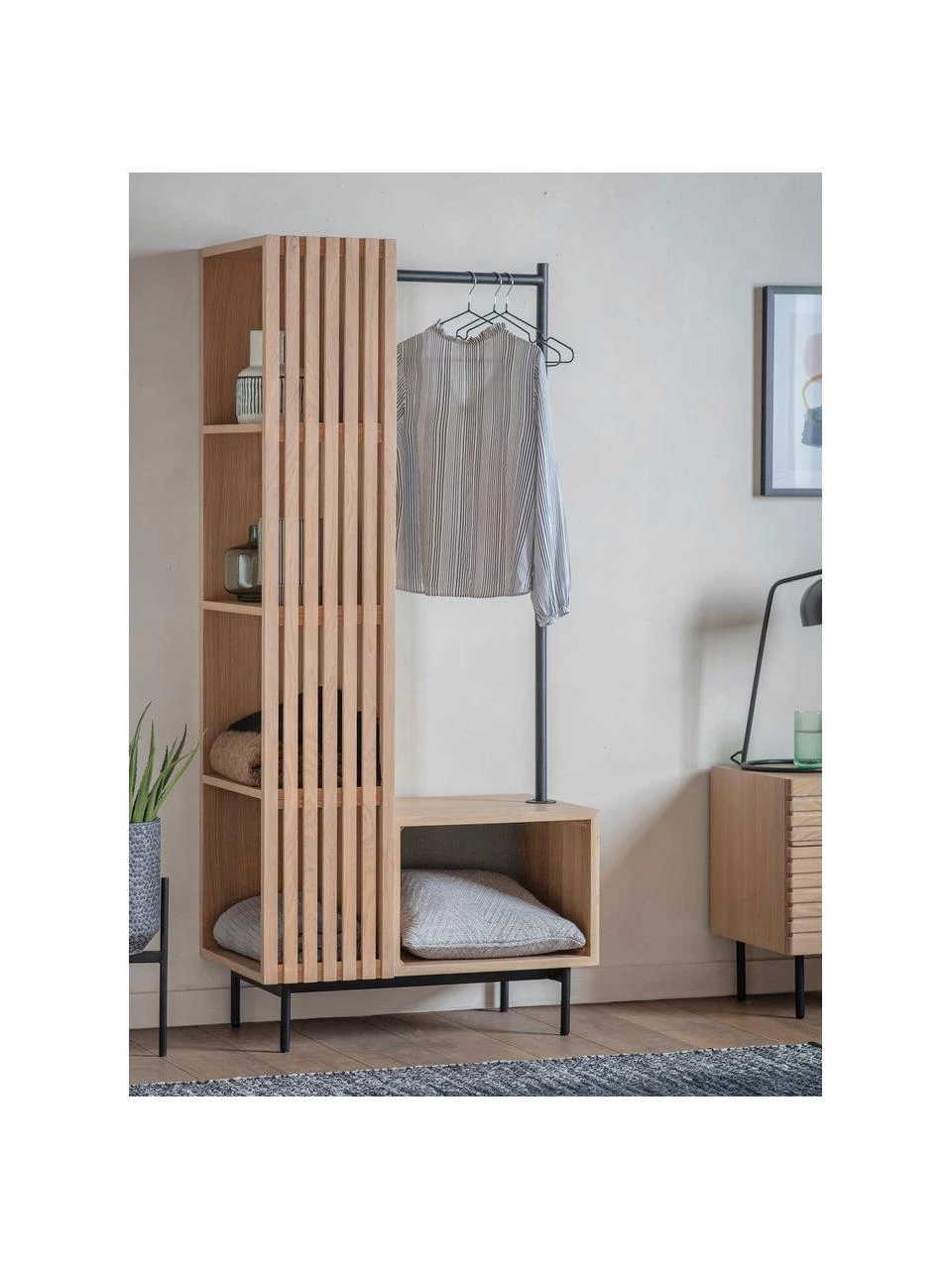 Garderobe Okayama aus Eichenholz, B 80 x H 175 cm 2 Garderobe Okayama aus Eichenholz, B 80 x H 175 cm – Bild 2