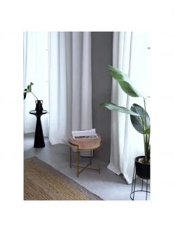 Westwing Collection Samt-Hocker Madeleine mit Metallgestell in Rosa, Ø 40 x H 45 cm -Flur & Diele Verkäufe Samt Hocker Madeleine mit Metallgestell in Rosa 3