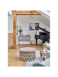 Westwing Collection XL Samt-Hocker Chiara mit Stauraum in Beige, Ø 70 x H 42 cm -Flur & Diele Verkäufe XL Samt Hocker Chiara mit Stauraum in Beige 2